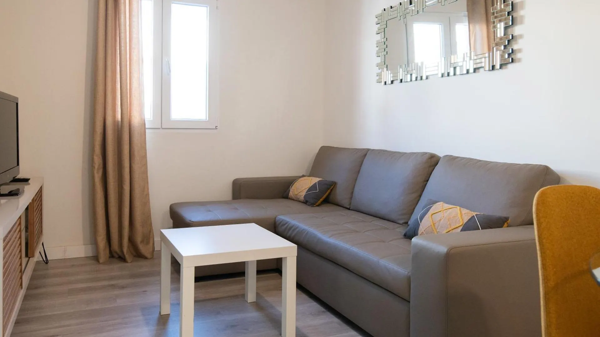 Apartamento Triana Habitame Inmobiliaria Seville Spain